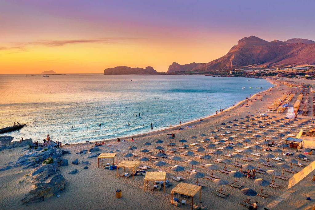 Sunset view at the organized Falassarna Beach (Chania).