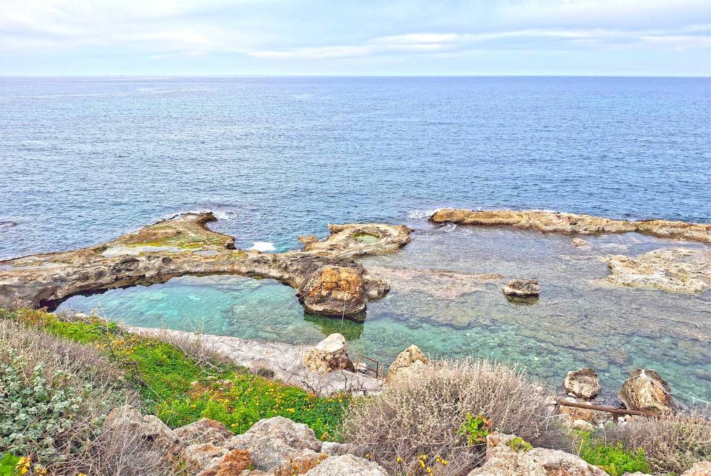Kouloura Beach in Halepa.