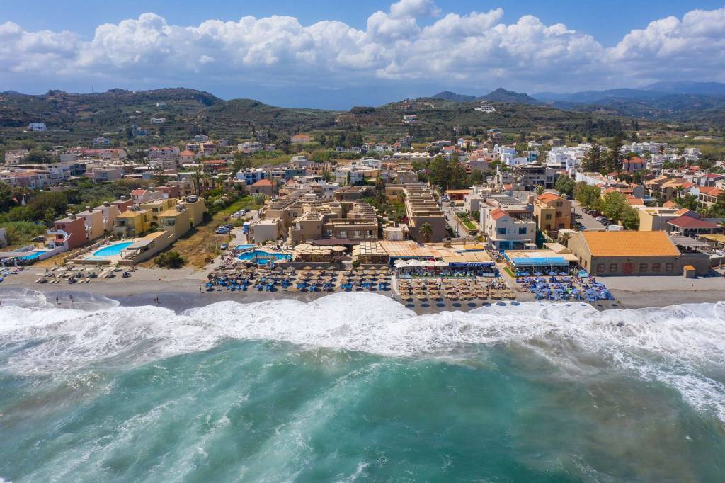Seaside Hotels in Platanias Beach.