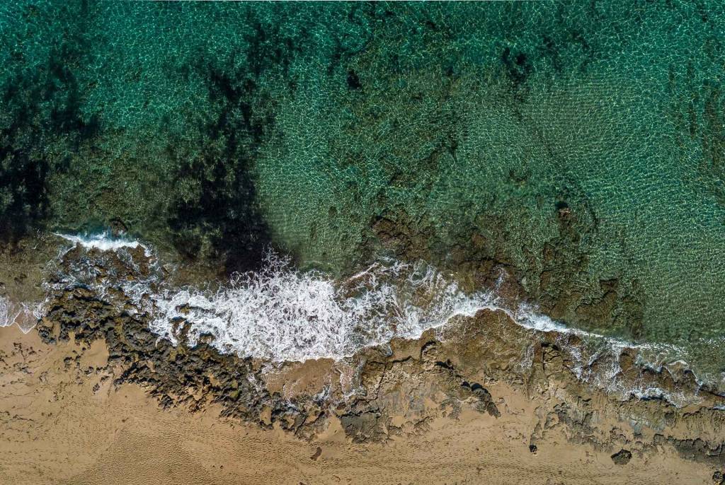 Waves in Stavros Beach.