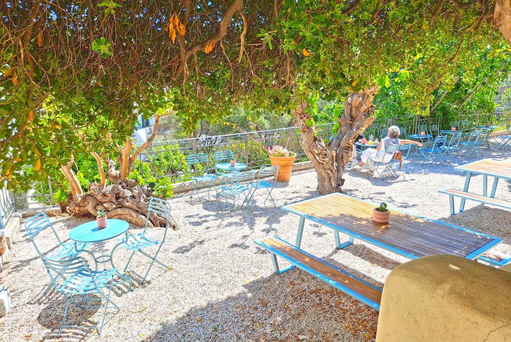 Tables at the small cafe of the Residence Museum Venizelos in Chania.