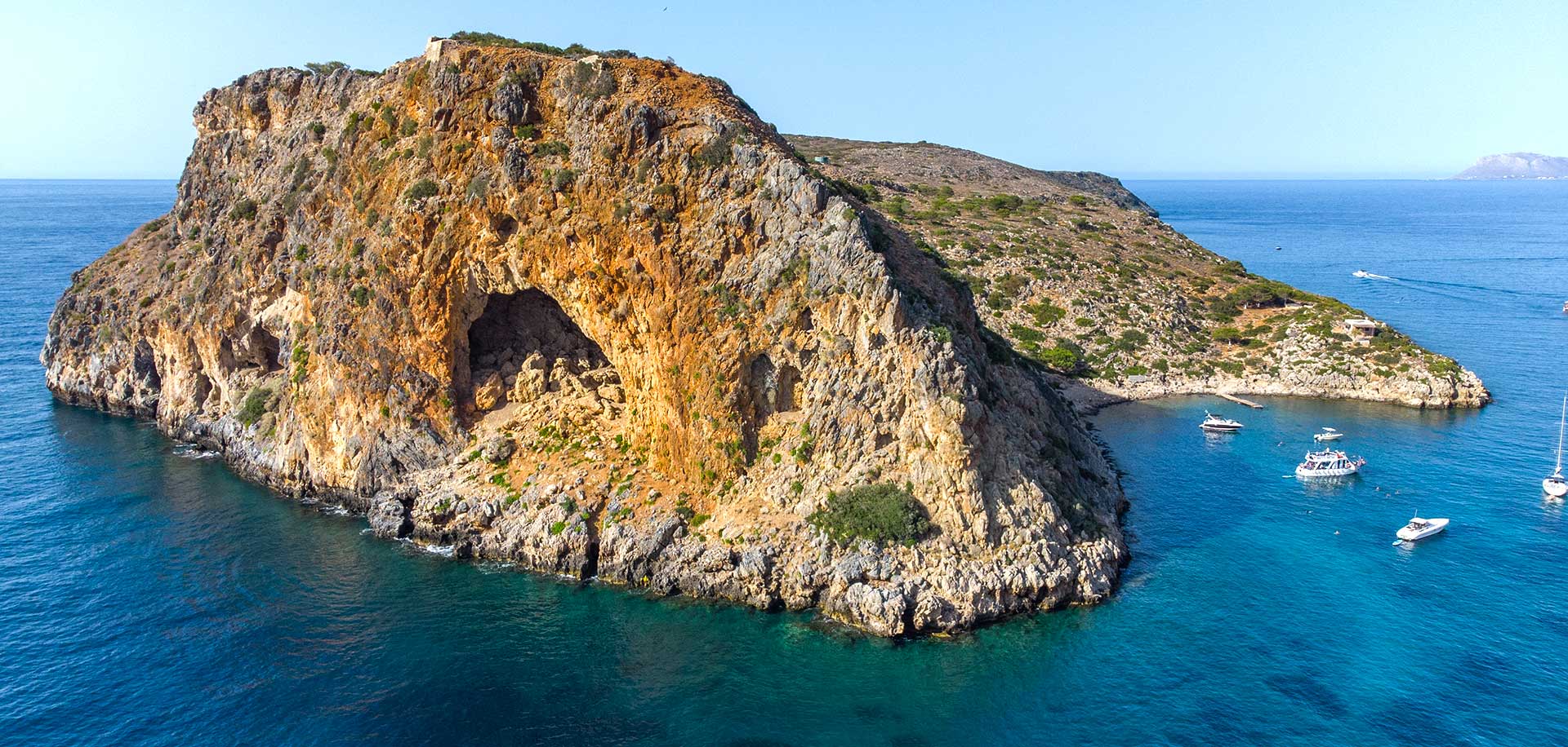 Agioi Theodoroi Islands