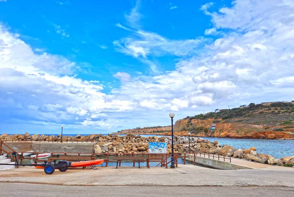 Agia Kyriaki Port in Halepa.