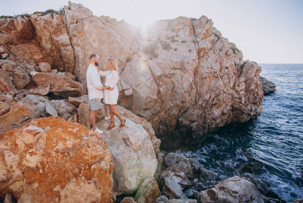 The groom and bride on their post-wedding photoshoot in Chania.