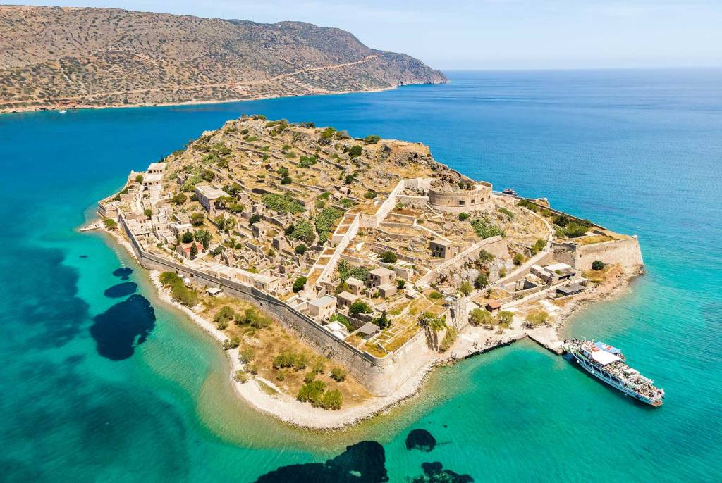 A ship in Spinalonga Island, in Lasithi.