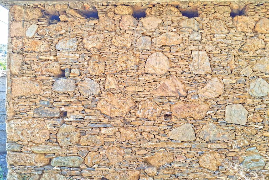 A stone wall in Moni Village.