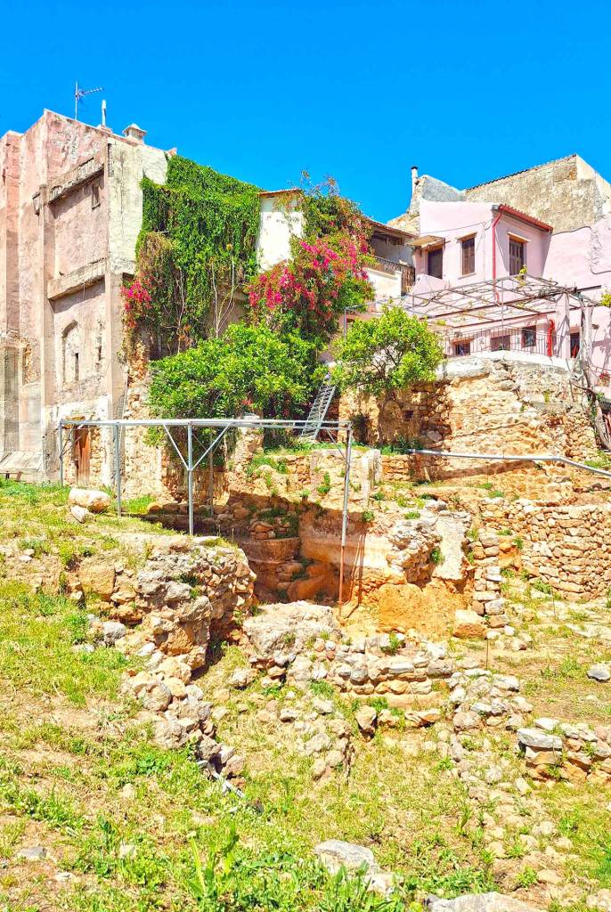 Some local houses by the Byzantine Walls of Chania.