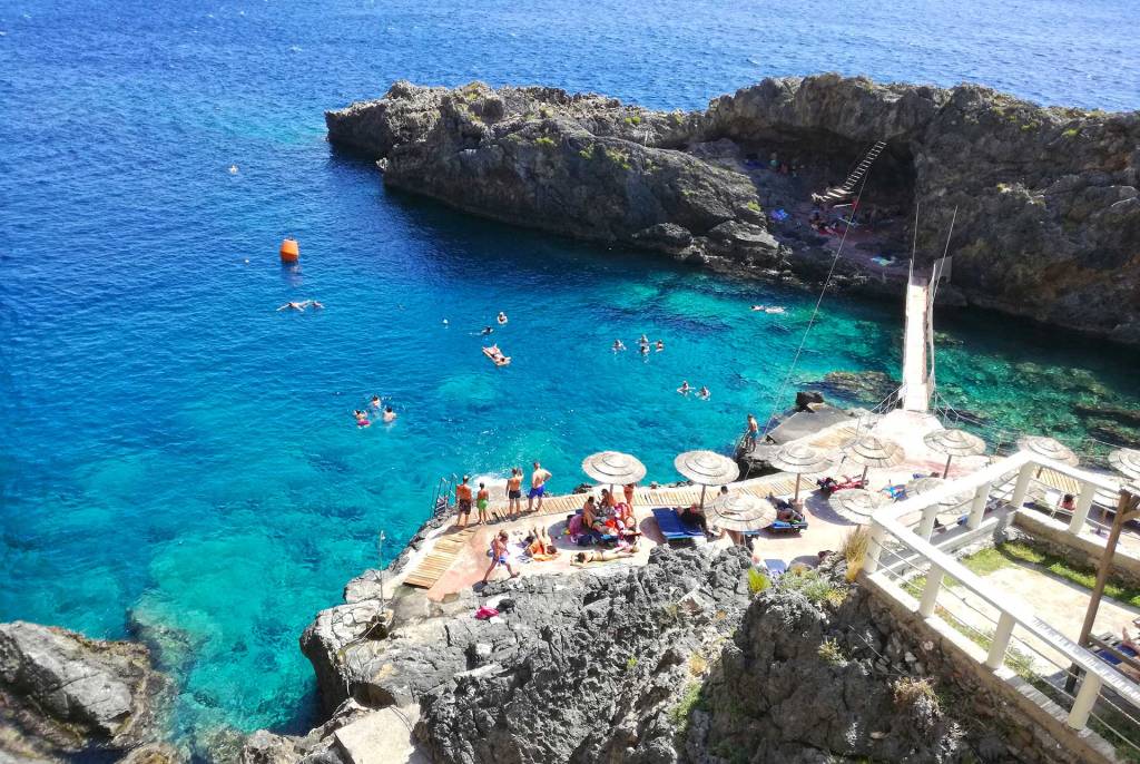 Sunbeds and rocks in Kalypso Beach (Rethymno).
