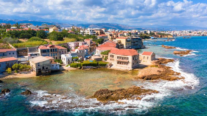 Traditional houses, apartments, and tanneries in the Tabakaria Area, close to Halepa.